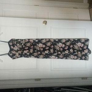 XS Floral Maxi Dress with Pockets